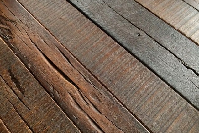 ¿Cuánto tiempo duran realmente los suelos de madera bien mantenidos? 